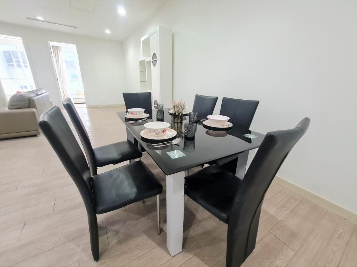Klcc Binjai 8 Premium Soho Apartment By Sarah'S Lodge Kuala Lumpur Esterno foto